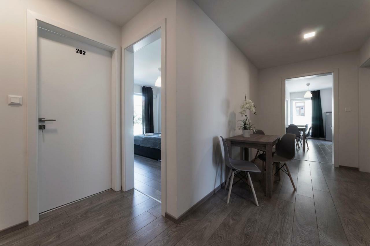 Hostel Homer Liben Prague Ngoại thất bức ảnh